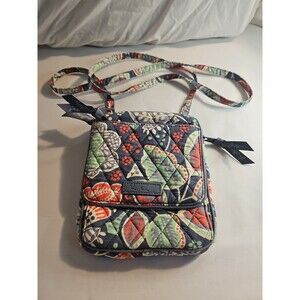 Vera Bradley Mini Hipster Crossbody Nomadic Floral 2016 Retired Quilted Bag